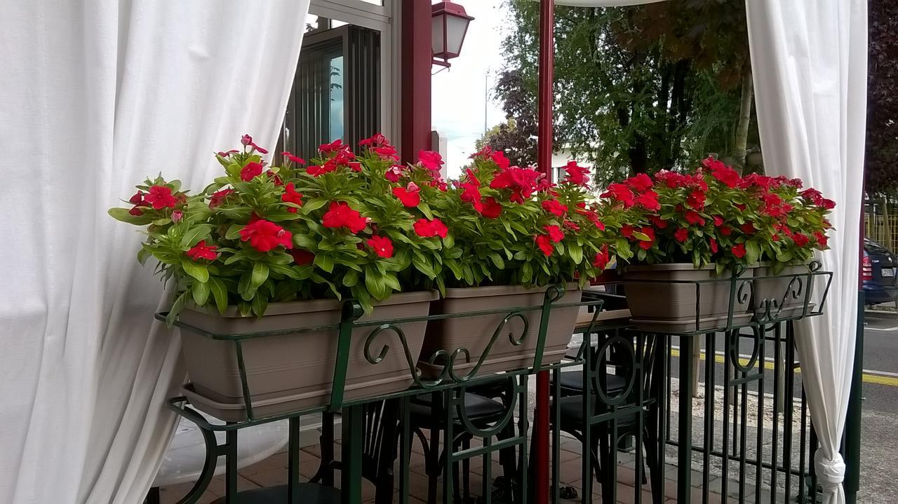 Villa Romana Lignano Sabbiadoro Buitenkant foto
